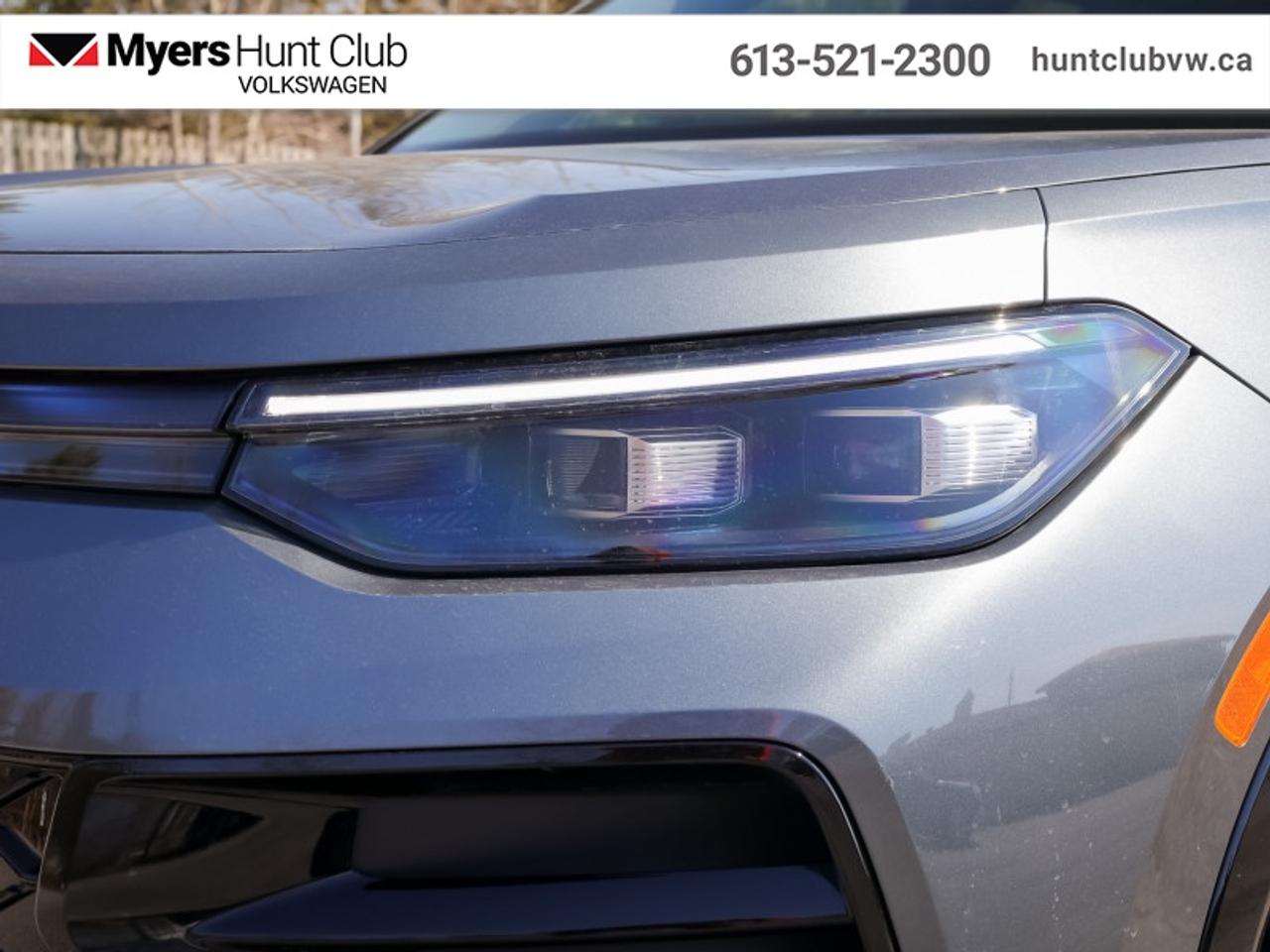 2025 Volkswagen Tiguan Comfortline R-Line Black Edition Photo