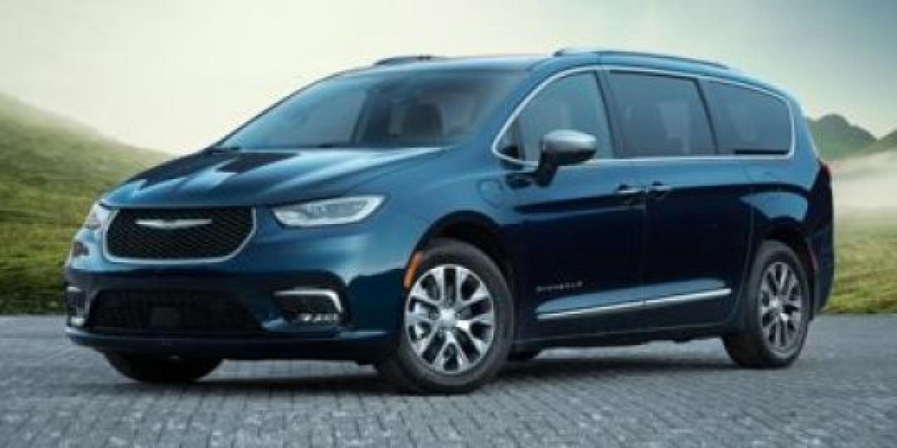 2021 Chrysler Pacifica Hybrid Limited Photo0