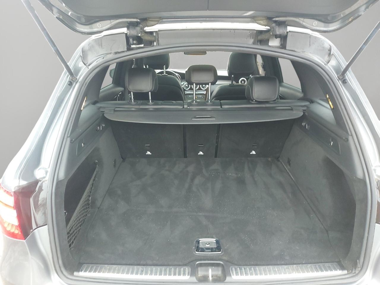 2017 Mercedes-Benz GLC-Class GLC 300 Photo