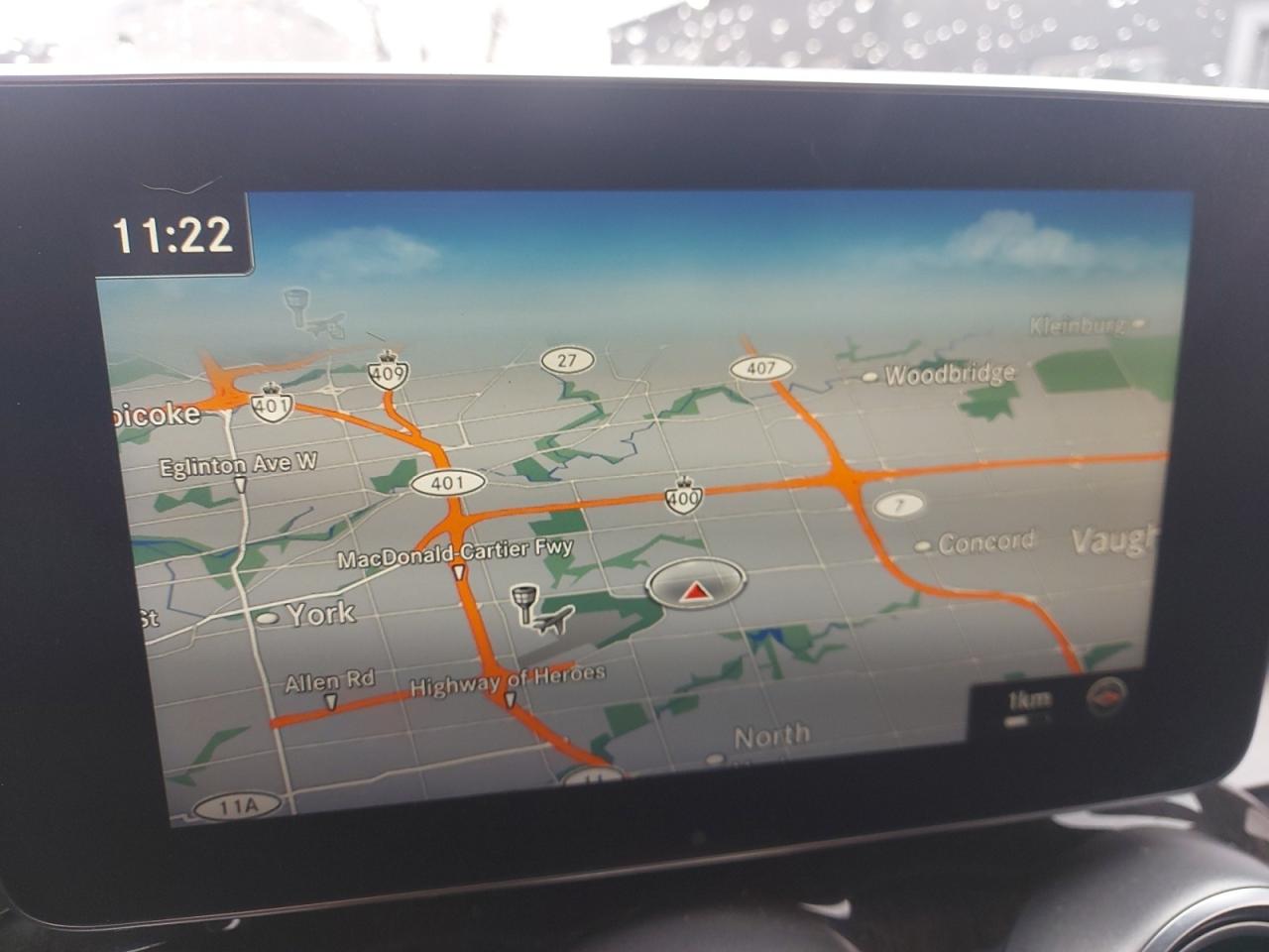 2017 Mercedes-Benz GLC-Class GLC 300 Photo