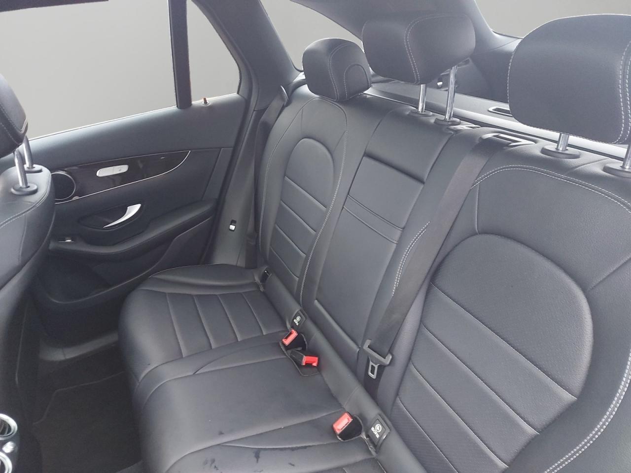 2017 Mercedes-Benz GLC-Class GLC 300 Photo