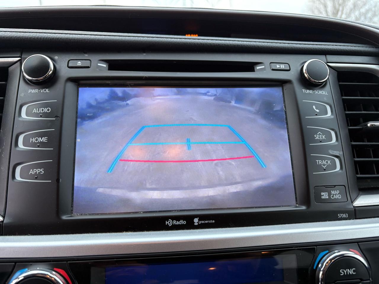 2015 Toyota Highlander XLE Photo