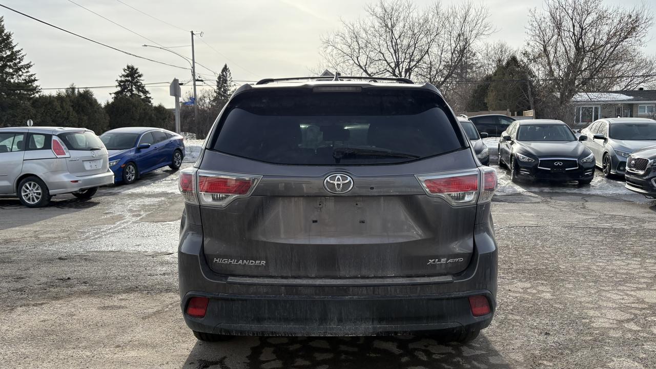 2015 Toyota Highlander XLE Photo