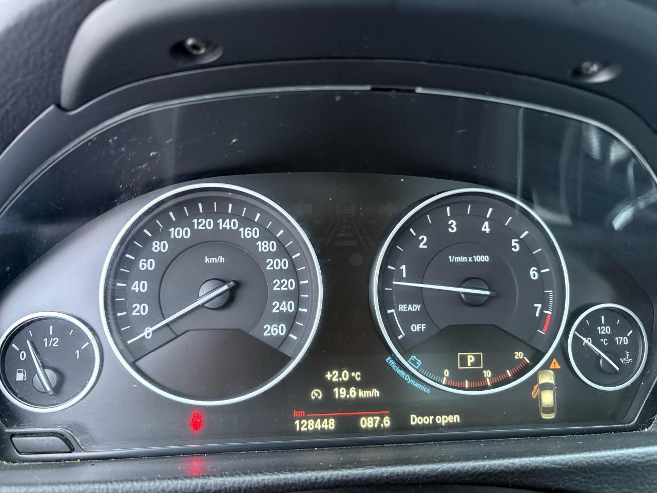 2017 BMW 3 Series 330i xDrive Photo