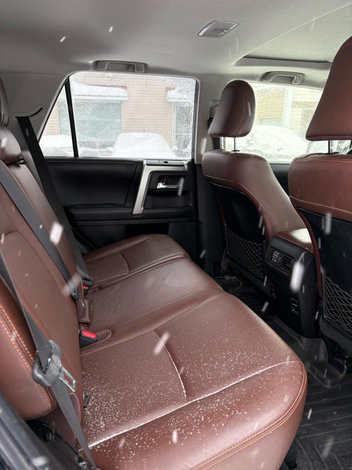 2015 Toyota 4Runner SR5 Photo