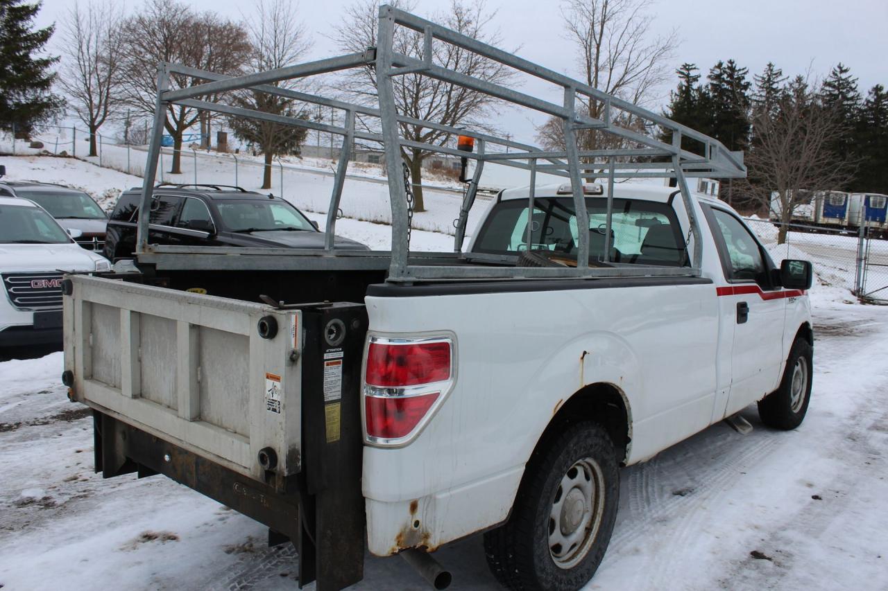 2011 Ford F-150 XL Photo2