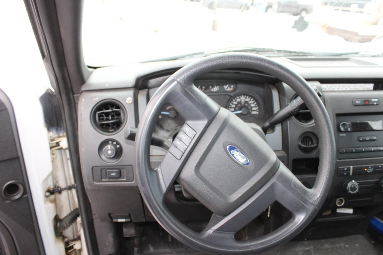 2011 Ford F-150 XL Photo