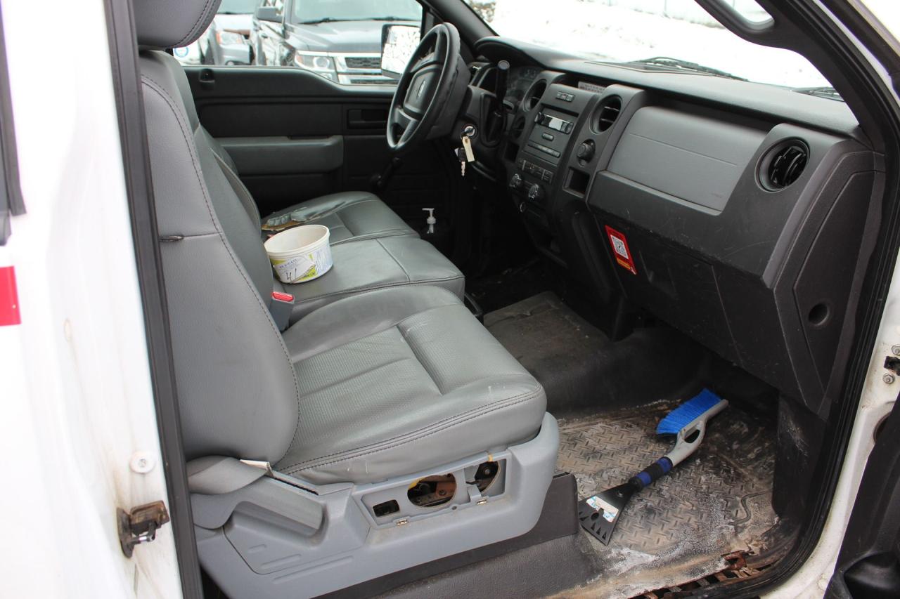 2011 Ford F-150 XL Photo