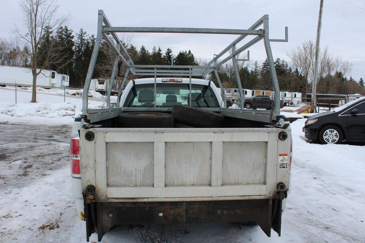 2011 Ford F-150 XL Photo