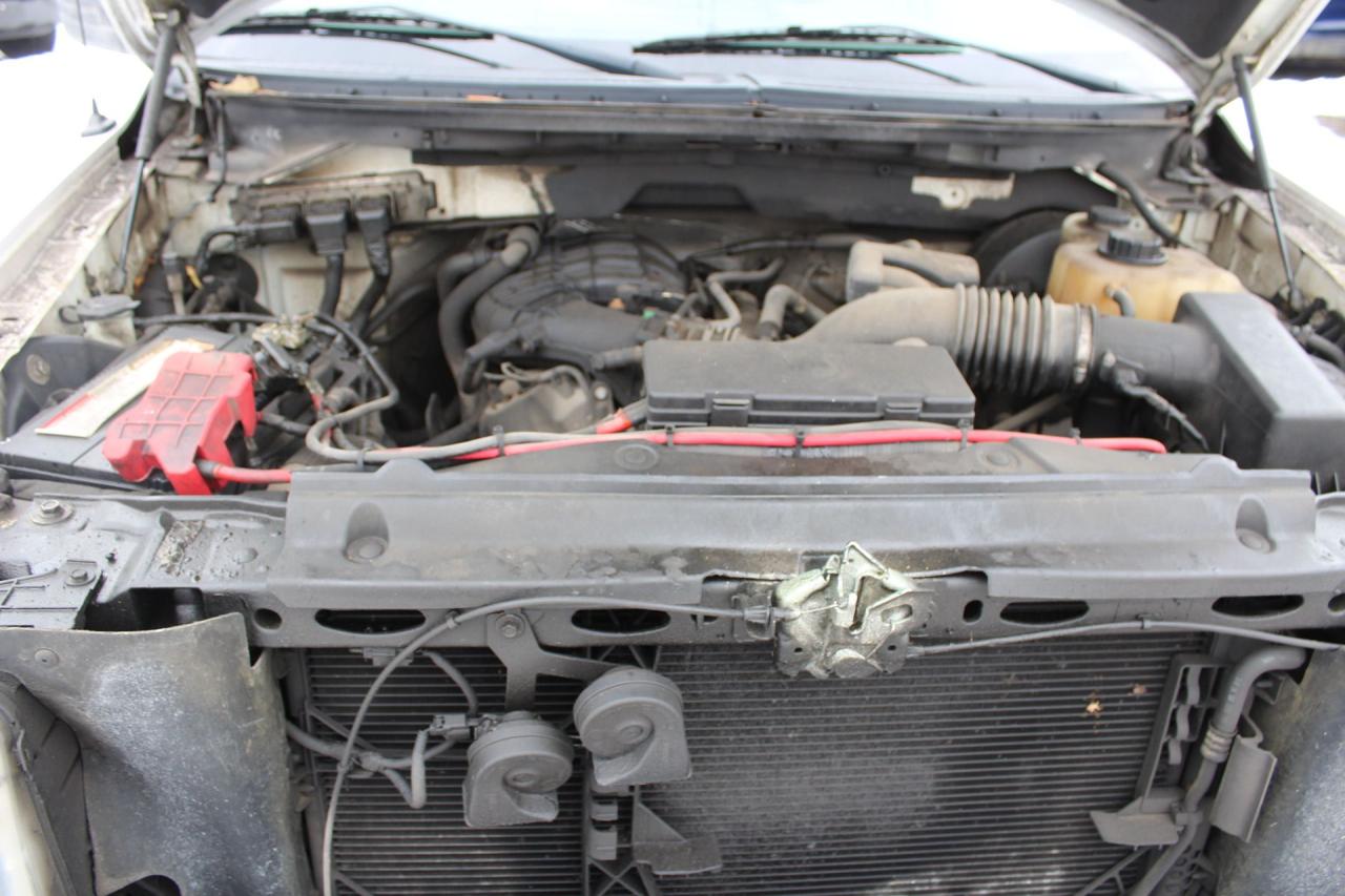 2011 Ford F-150 XL Photo