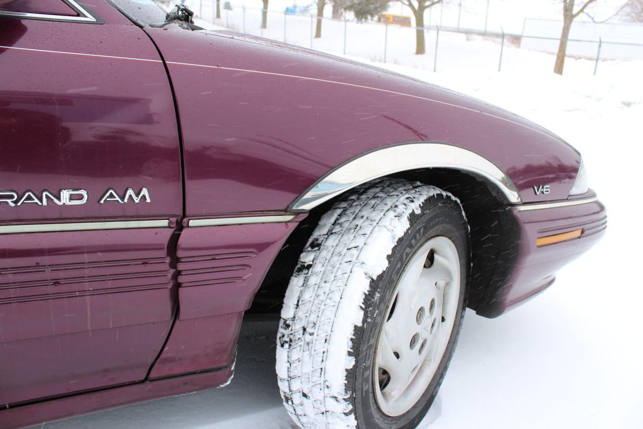 1995 Pontiac Grand Am SE Photo