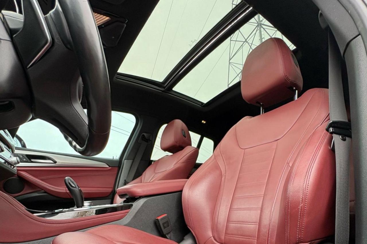 2020 BMW X4 xDrive30i Photo