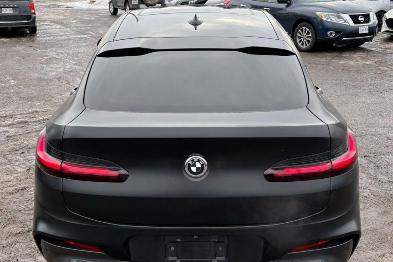 2020 BMW X4 xDrive30i Photo