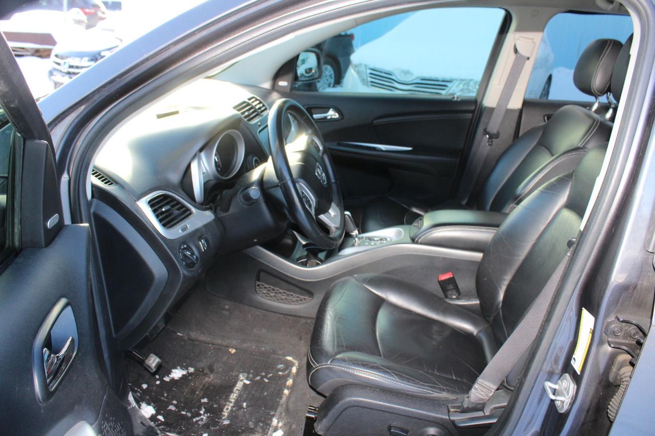 2015 Dodge Journey R/T Photo4