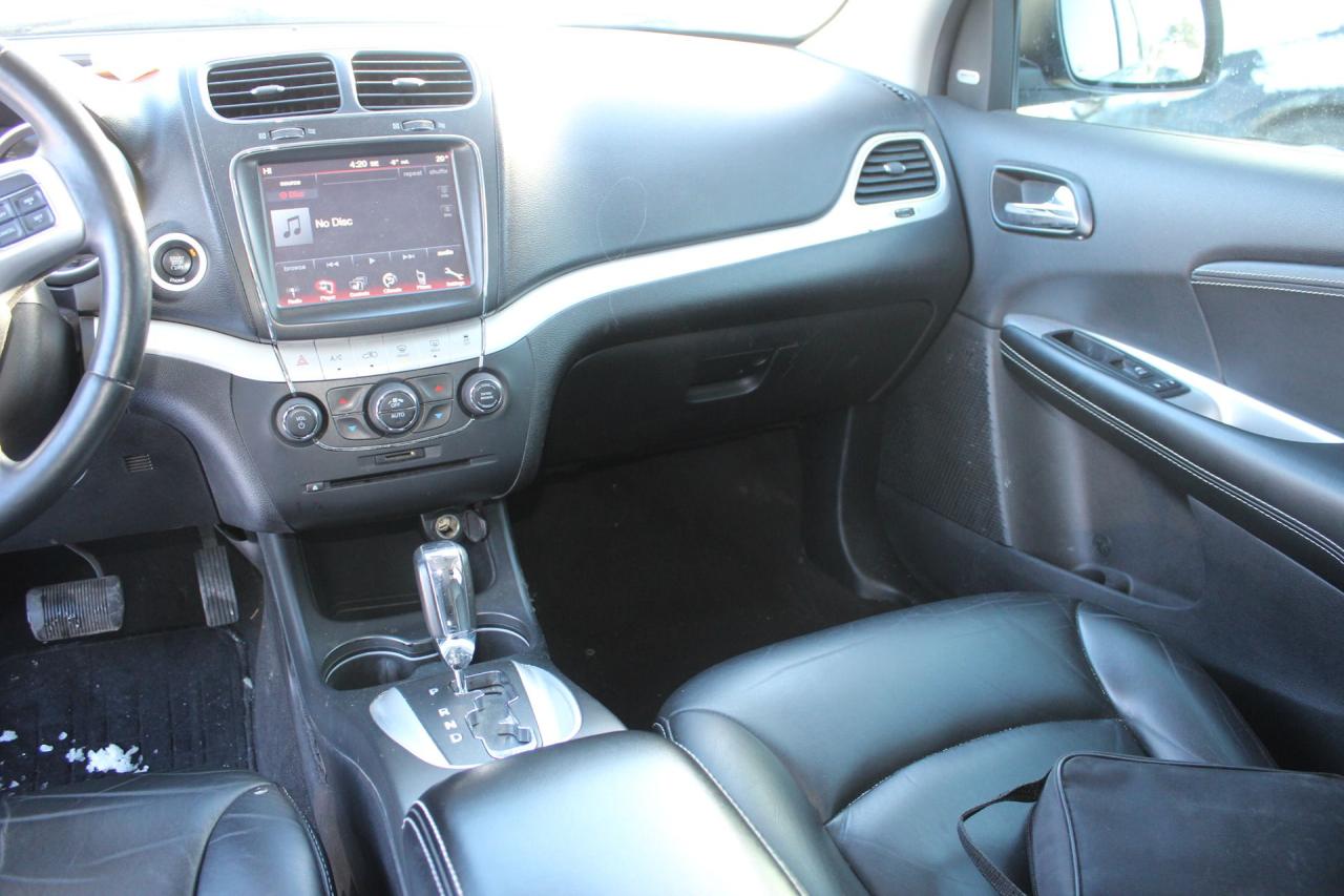 2015 Dodge Journey R/T Photo