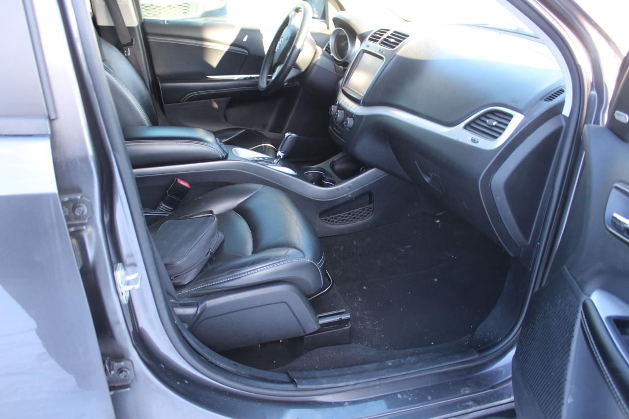 2015 Dodge Journey R/T Photo