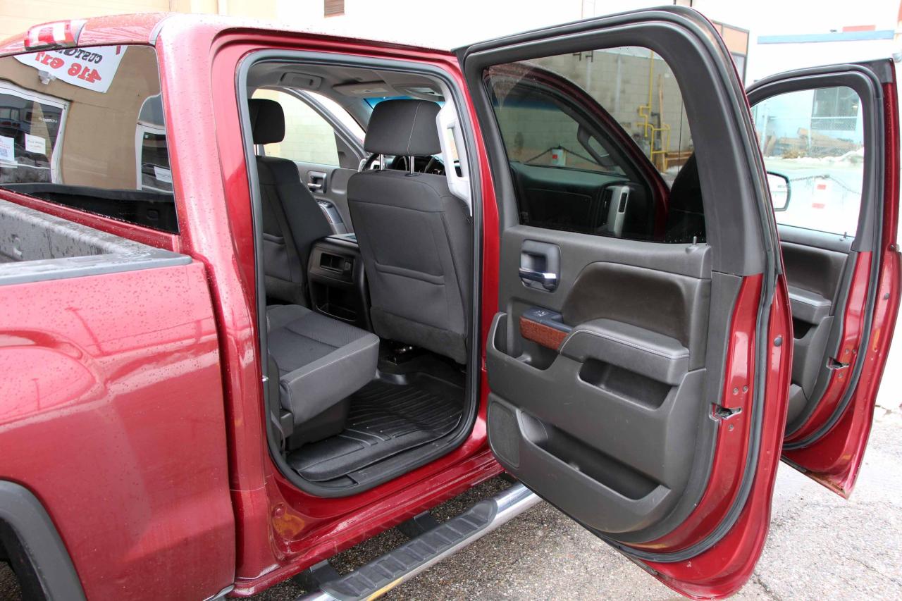 2016 GMC Sierra 1500 4WD CREW CAB 143.5" SLE Photo