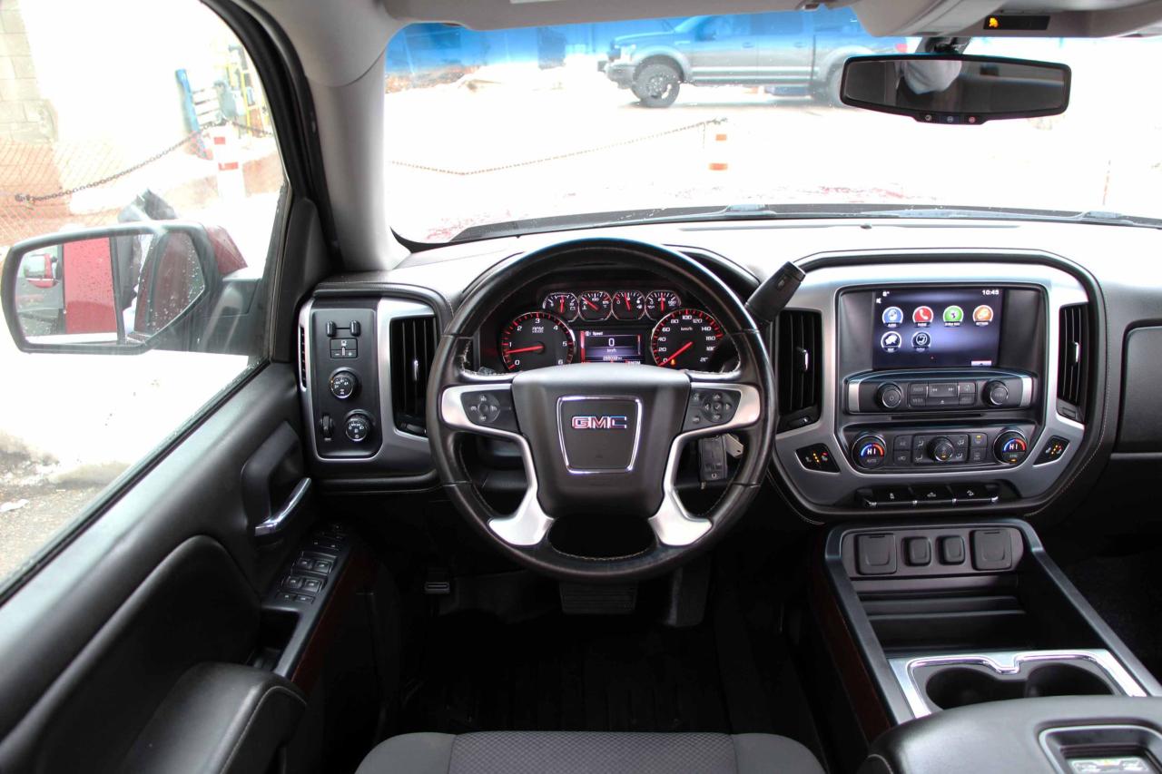 2016 GMC Sierra 1500 4WD CREW CAB 143.5" SLE Photo