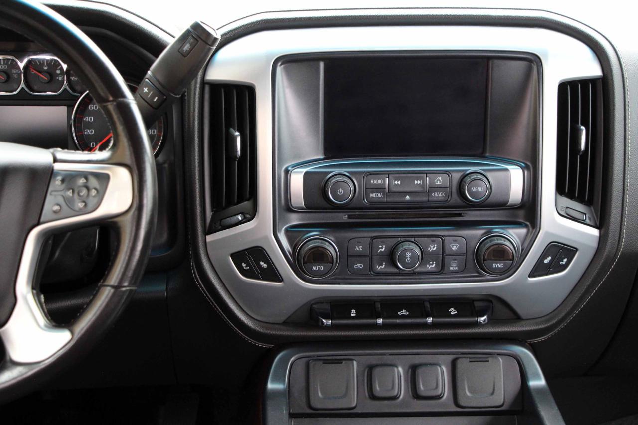 2016 GMC Sierra 1500 4WD CREW CAB 143.5" SLE Photo