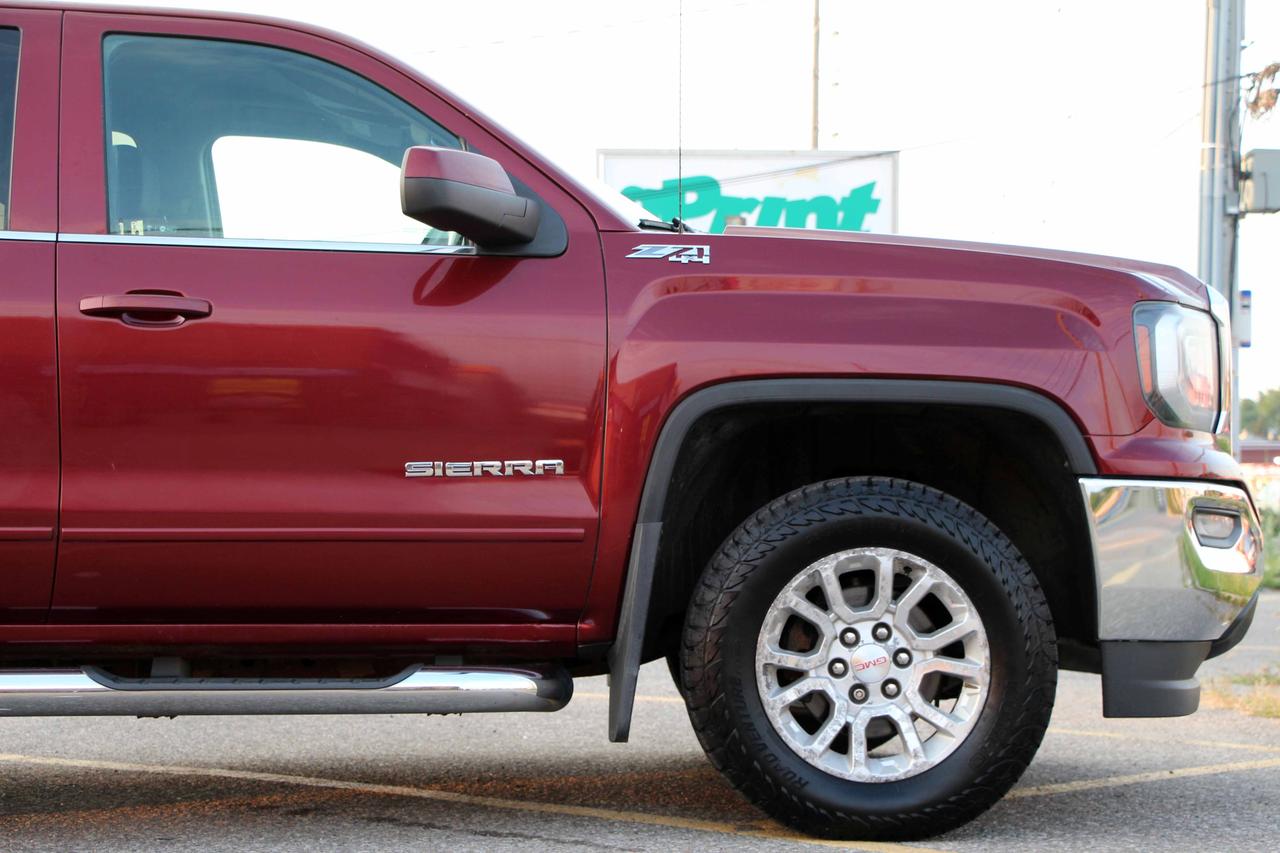 2016 GMC Sierra 1500 4WD CREW CAB 143.5" SLE Photo