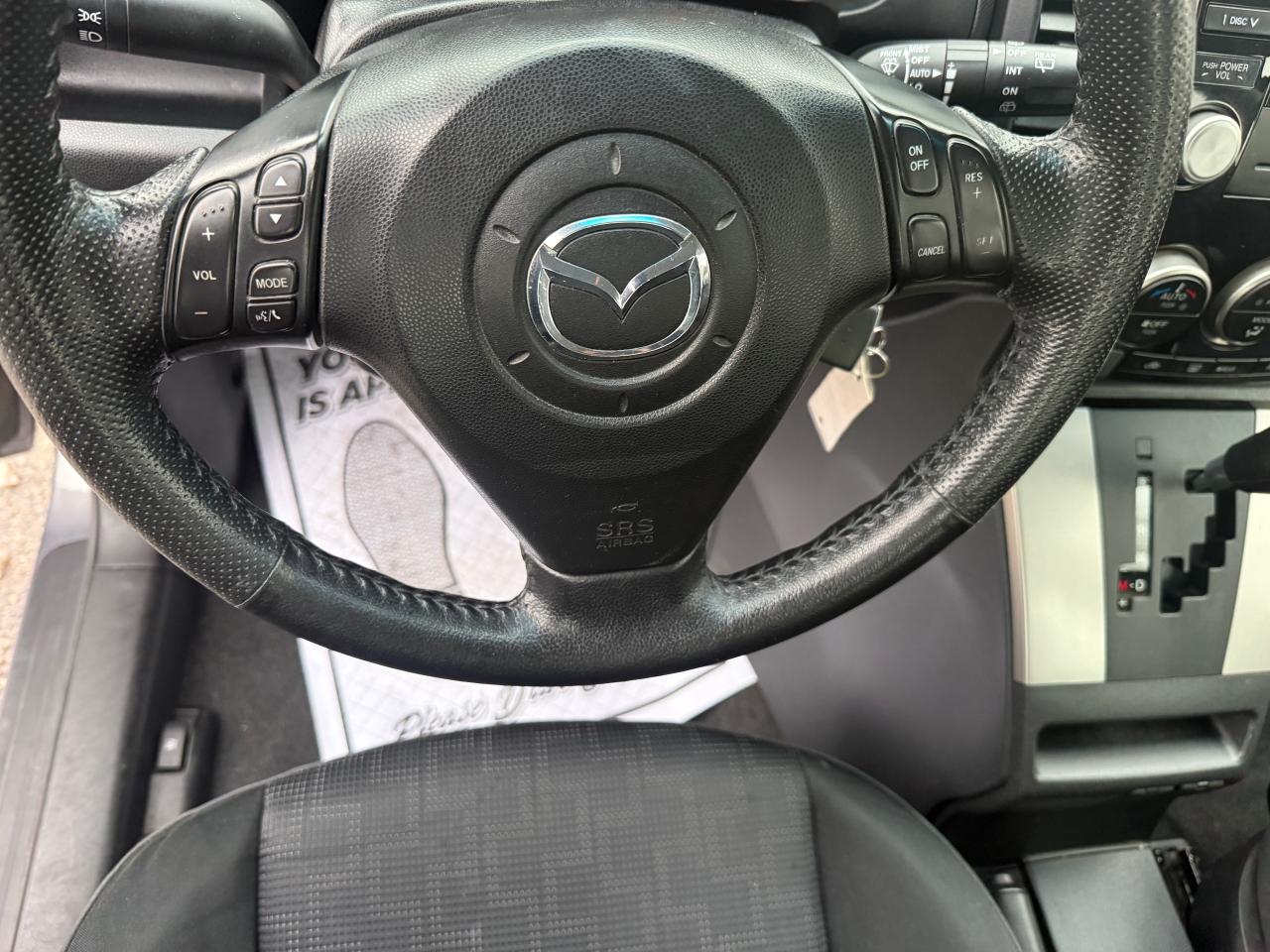 2010 Mazda MAZDA5 GS Photo