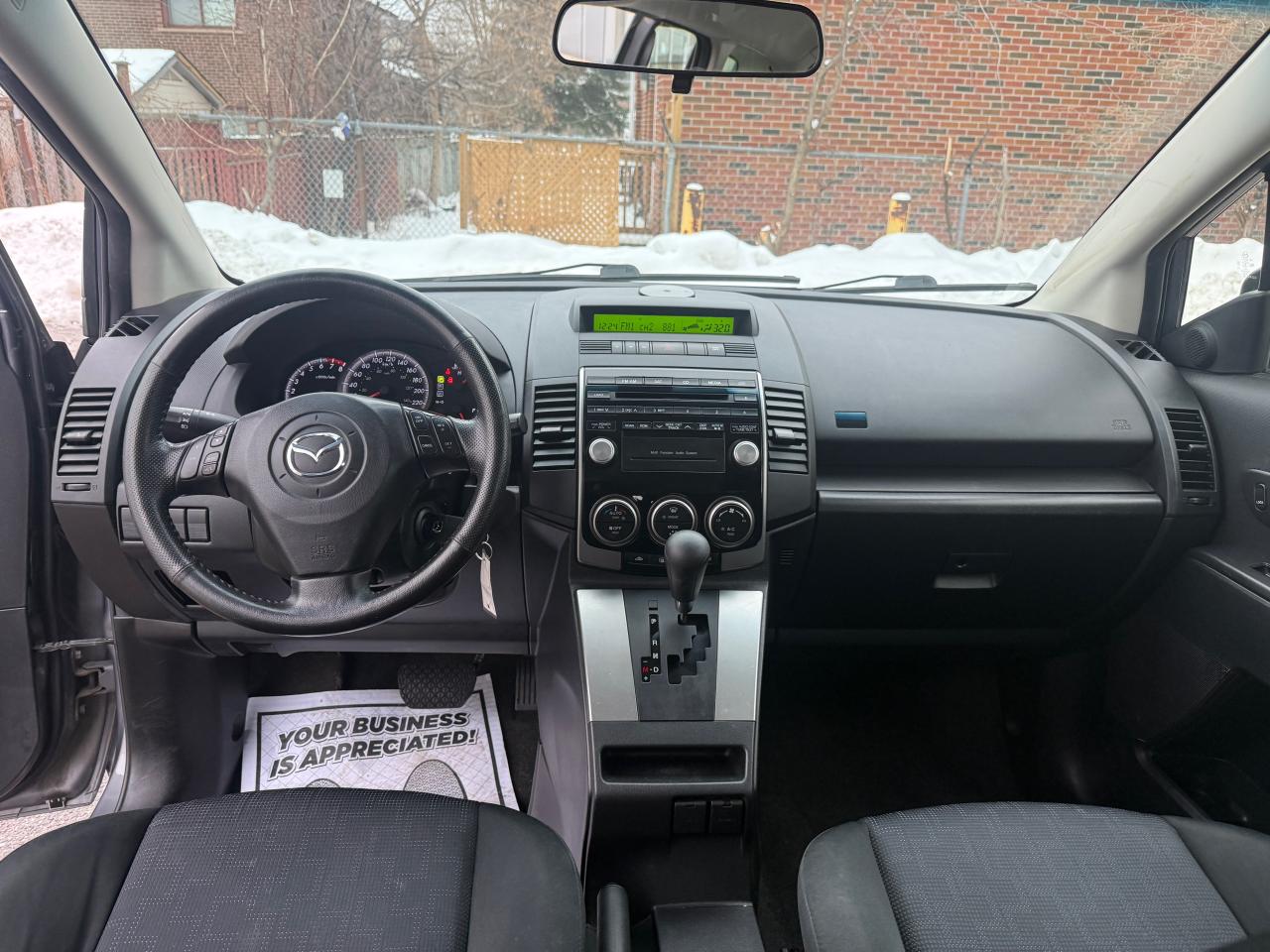 2010 Mazda MAZDA5 GS Photo