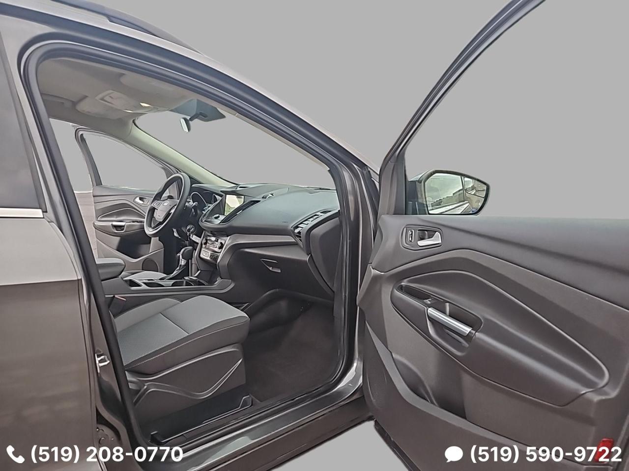 2017 Ford Escape FWD,SE,Auto,A/C,GPS,Alloys,Certified,Clean Carfax