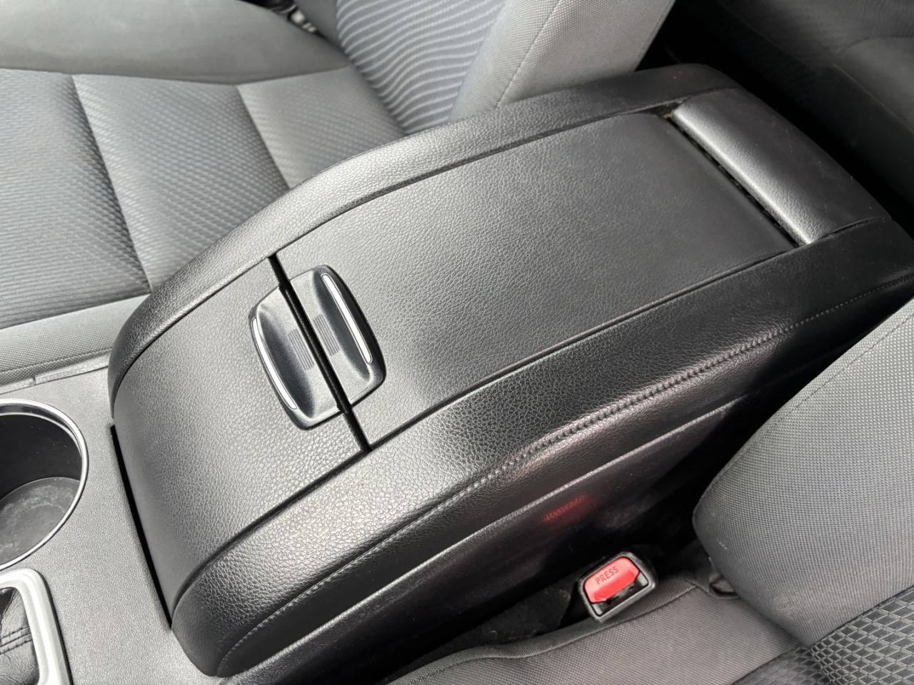 2019 Toyota Highlander LE Plus AWD V6 Photo