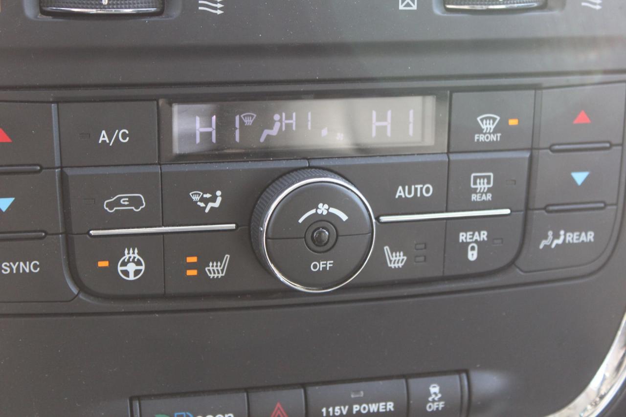 2015 Dodge Grand Caravan Crew Plus Photo