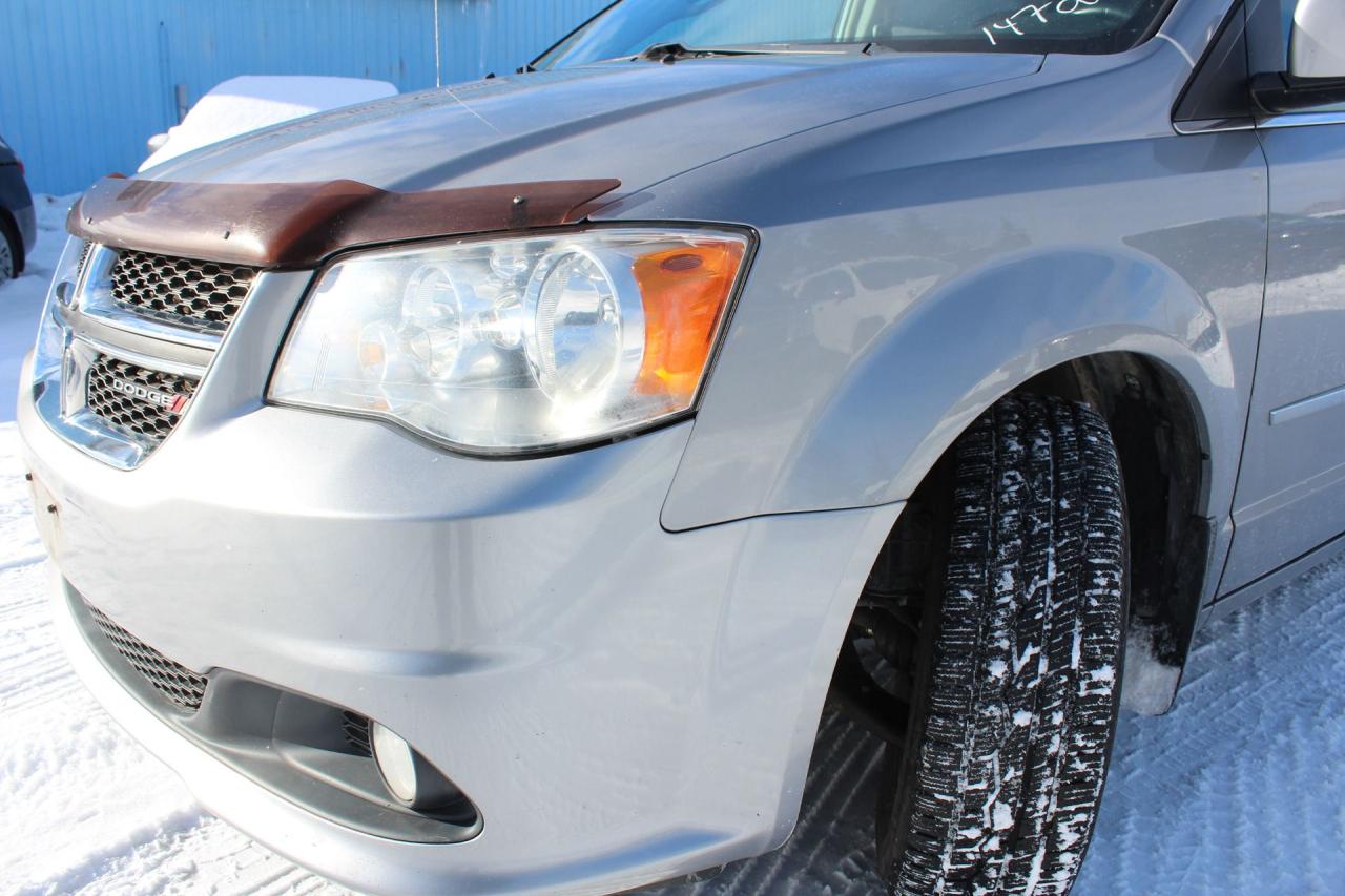 2015 Dodge Grand Caravan Crew Plus Photo