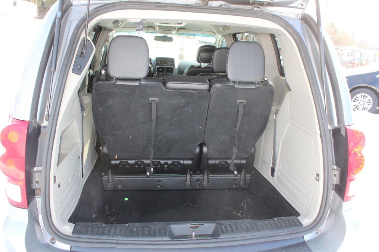 2015 Dodge Grand Caravan Crew Plus Photo