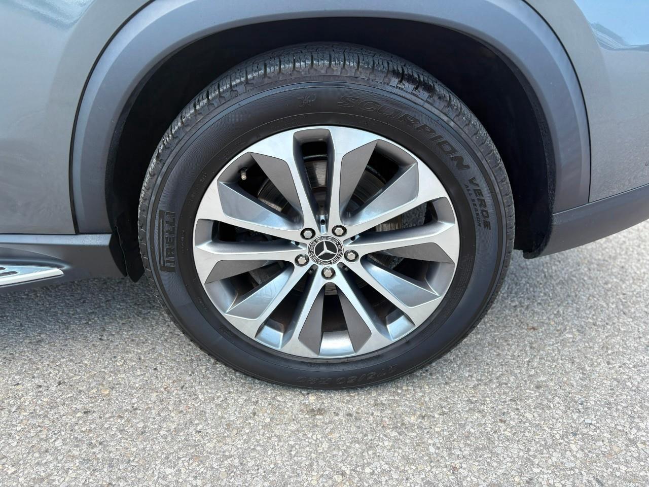 2020 Mercedes-Benz GLE 450 Base GLE 450 4dr 4MATIC Sport Utility Photo