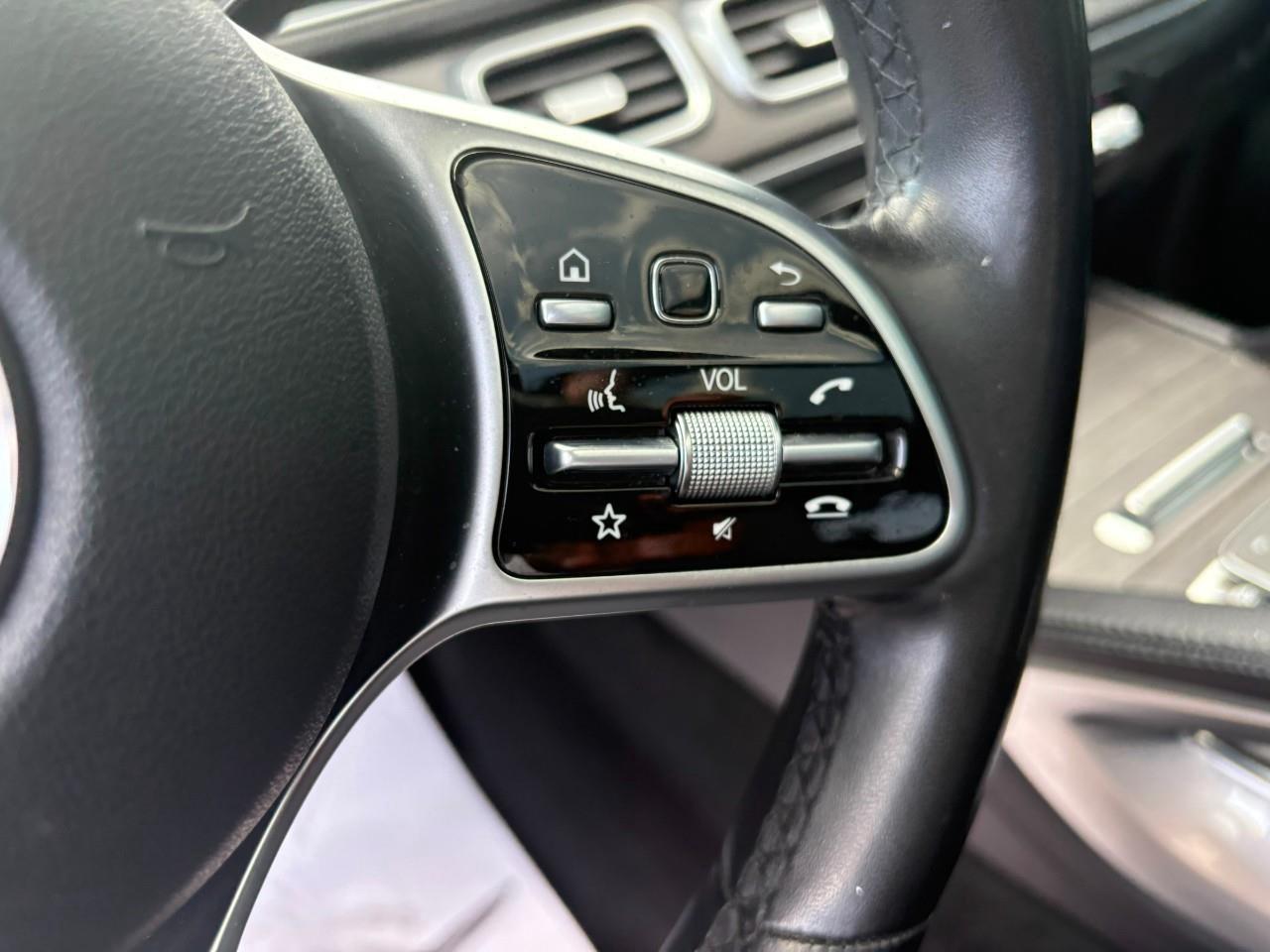 2020 Mercedes-Benz GLE 450 Base GLE 450 4dr 4MATIC Sport Utility Photo