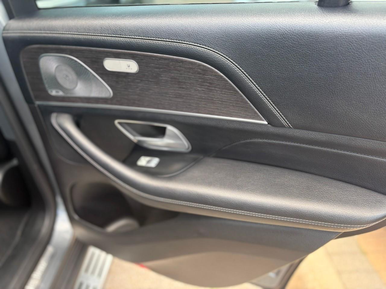 2020 Mercedes-Benz GLE 450 Base GLE 450 4dr 4MATIC Sport Utility Photo