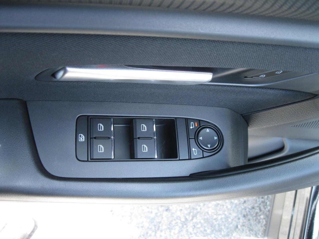 2024 Mazda CX-90 PHEV  Photo