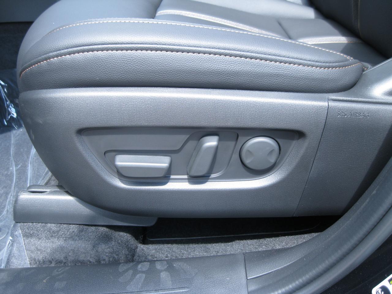 2024 Mazda CX-90 PHEV  Photo