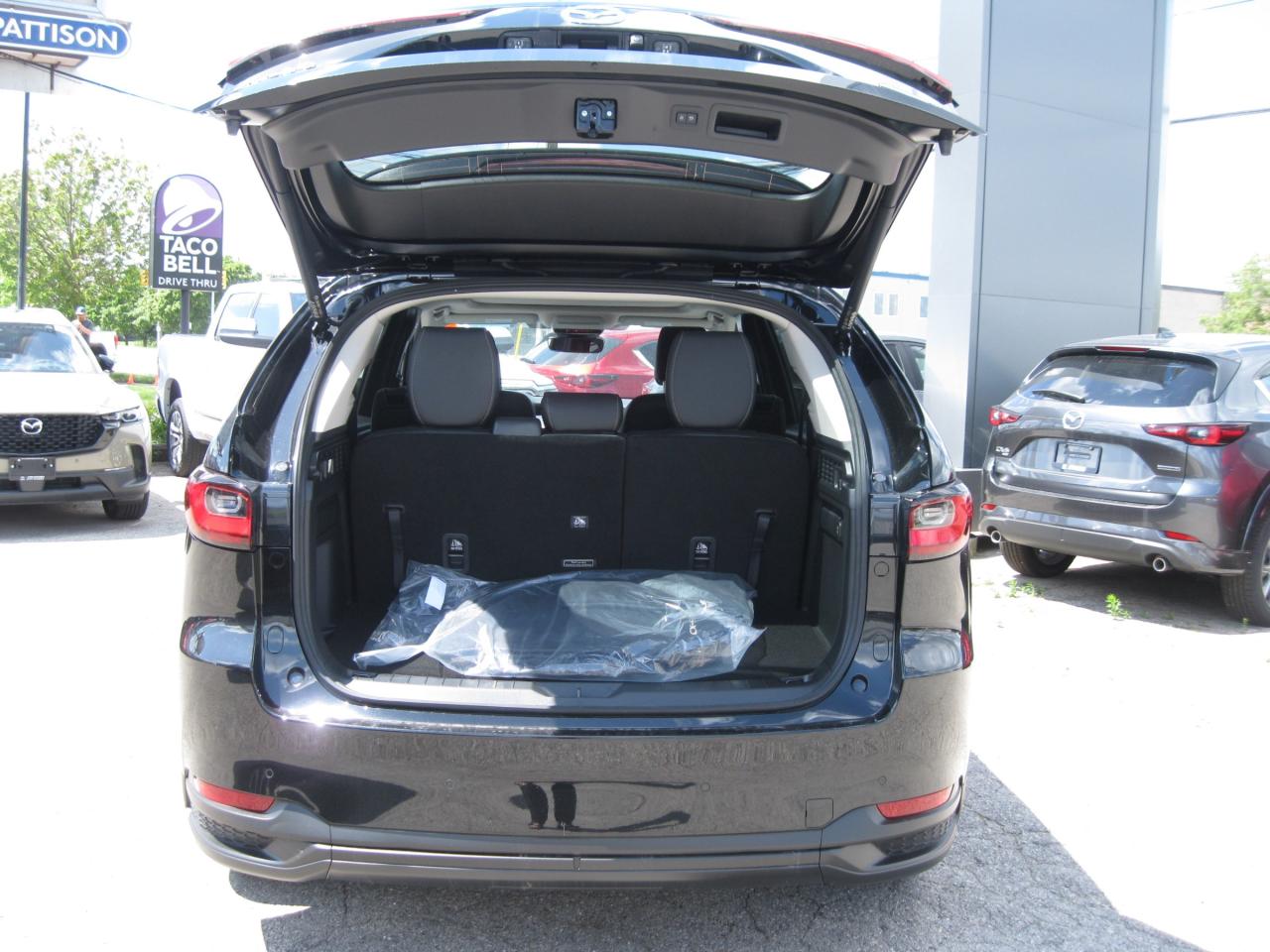 2024 Mazda CX-90 PHEV  Photo