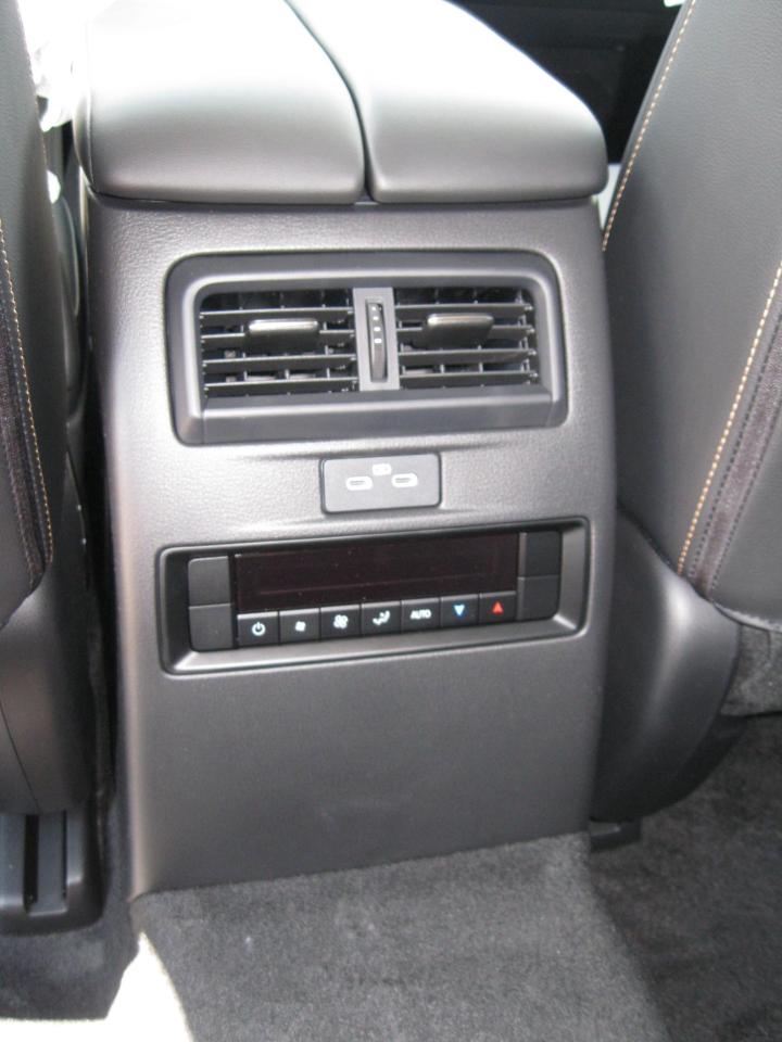 2024 Mazda CX-90 PHEV  Photo