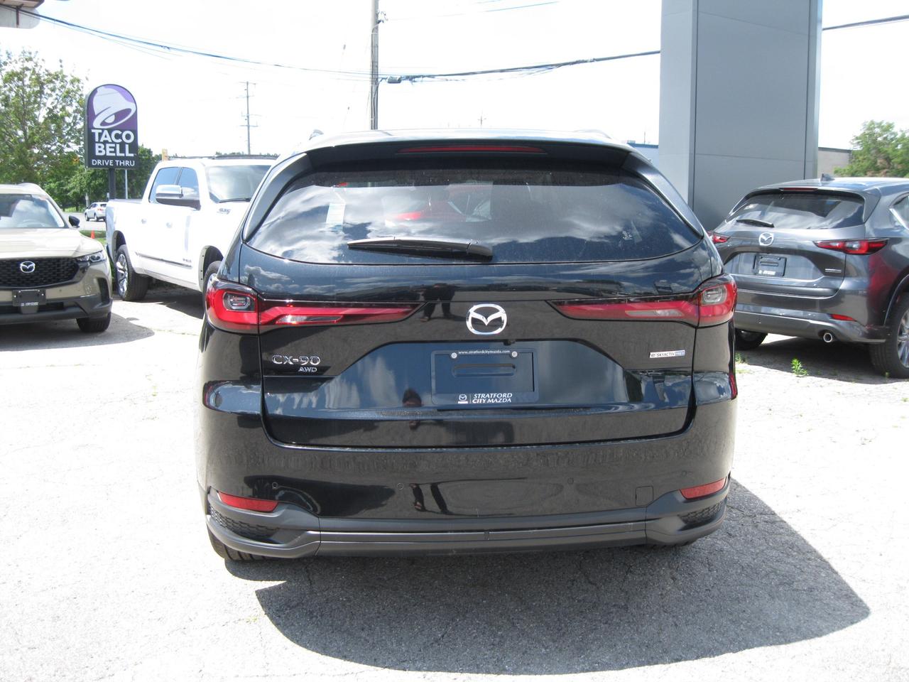 2024 Mazda CX-90 PHEV  Photo