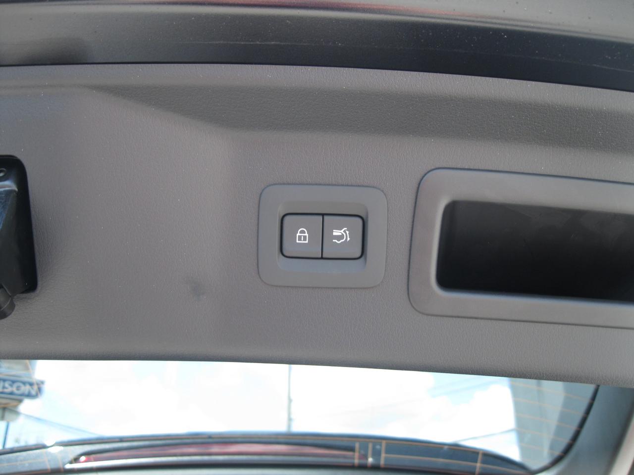 2024 Mazda CX-90 PHEV  Photo