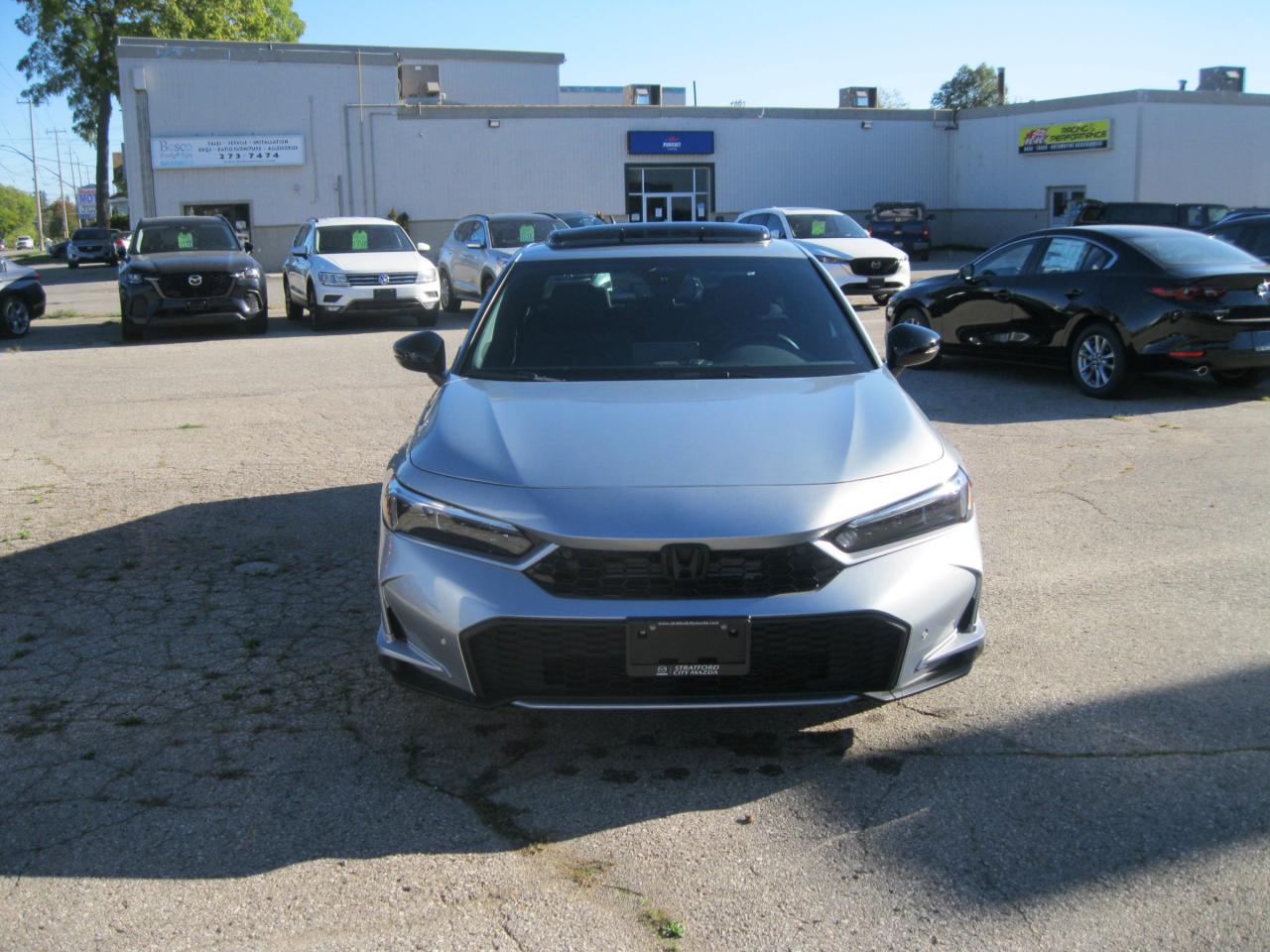 2025 Honda Civic Hybrid Sport Touring 4dr Sedan Photo