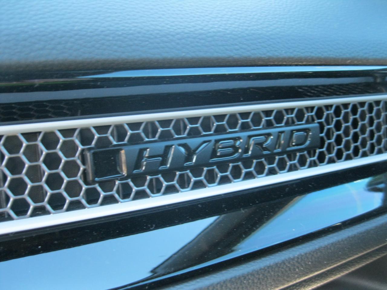 2025 Honda Civic Hybrid Sport Touring 4dr Sedan Photo