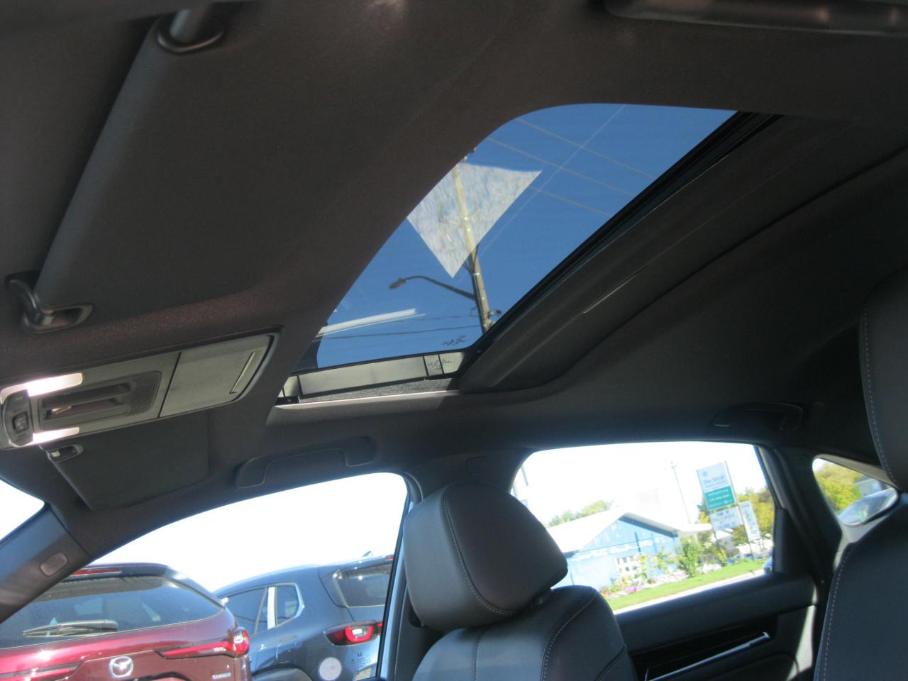 2025 Honda Civic Hybrid Sport Touring 4dr Sedan Photo