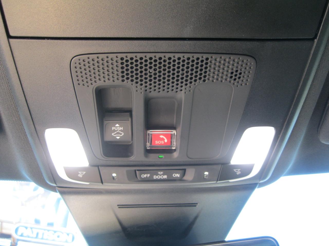 2025 Honda Civic Hybrid Sport Touring 4dr Sedan Photo