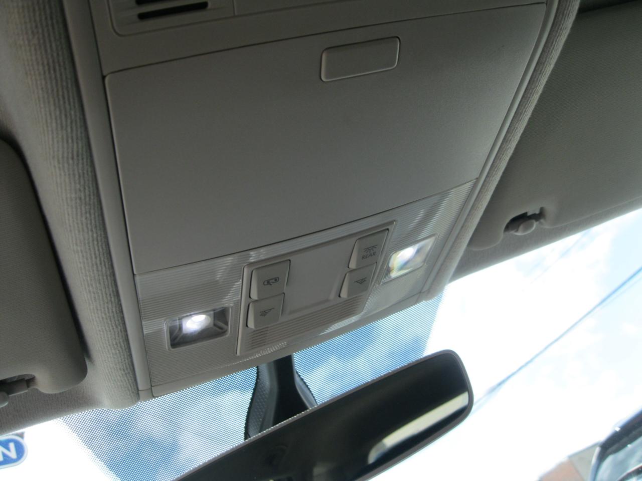 2020 Volkswagen Tiguan Comfortline 4dr All-wheel Drive 4MOTION Photo