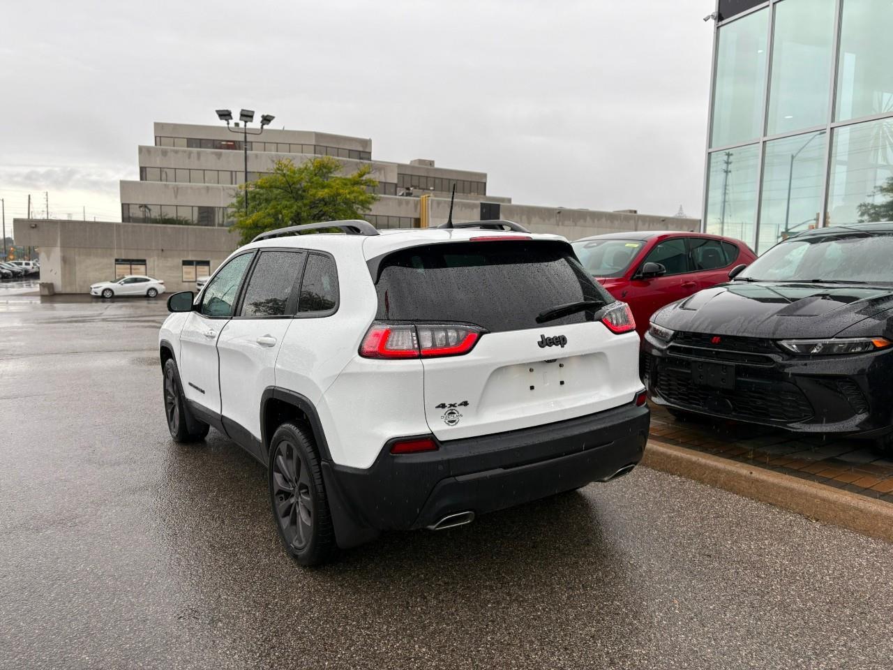 2021 Jeep Cherokee North 4dr 4x4 Photo3