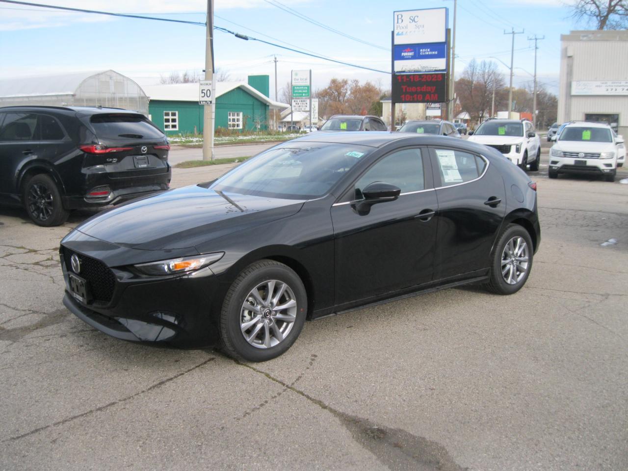 2025 Mazda 3 GS (A6) 4dr Front-Wheel Drive Sport Photo