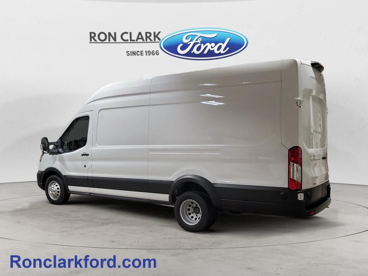2024 Ford Transit-350 Cargo Base Rear-Wheel Drive High Roof HD Ext. Van 148 in. WB DRW Photo