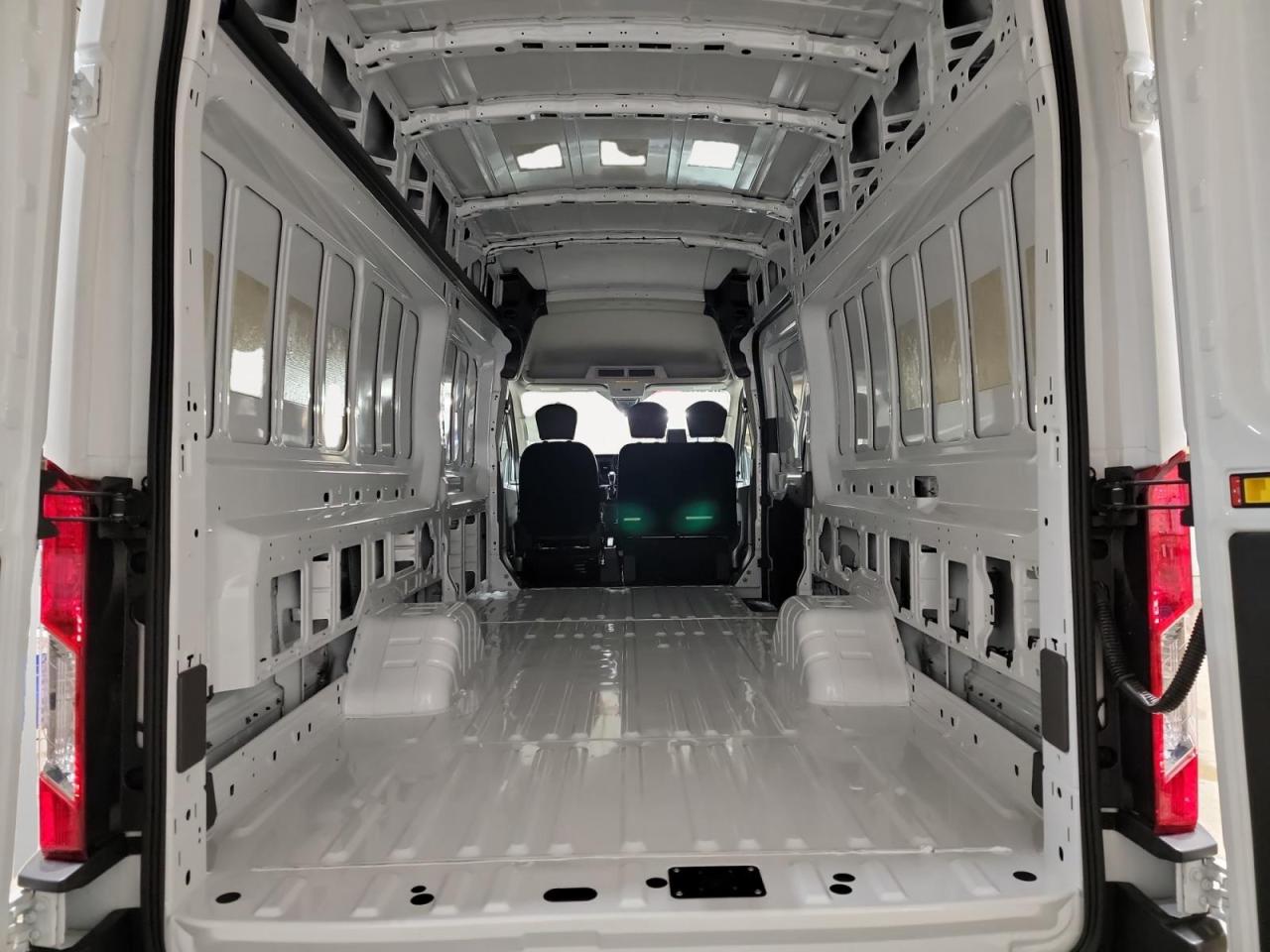 2024 Ford Transit-350 Cargo Base Rear-Wheel Drive High Roof HD Ext. Van 148 in. WB DRW Photo