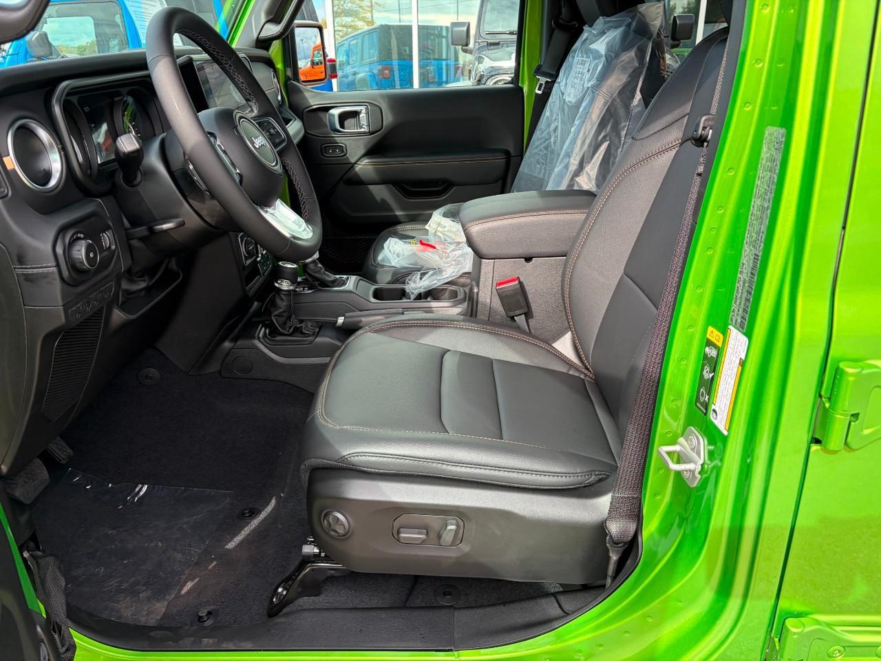 2026 Jeep Wrangler SAHARA 4DR 4X4 Photo